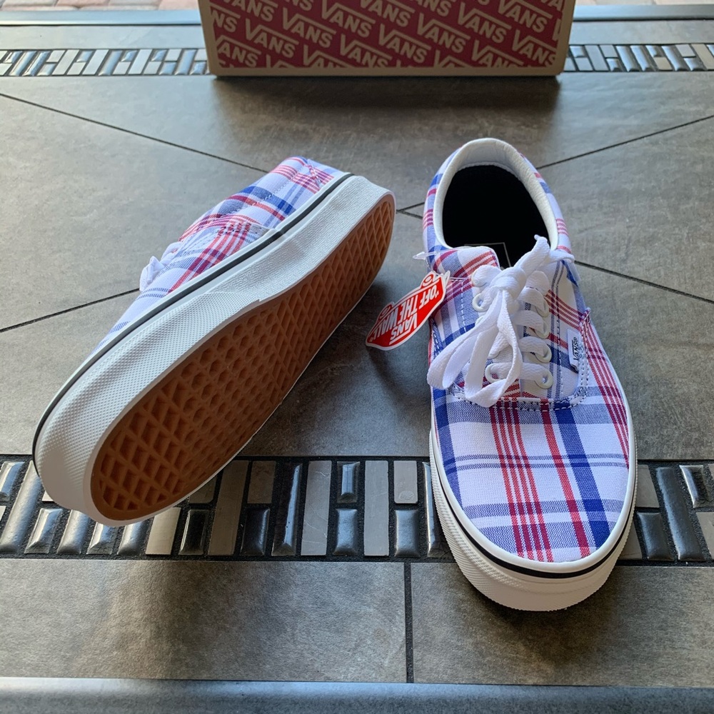 vans era plaid • BRAND NEW • NEVER WORN - Picture 8 of 16